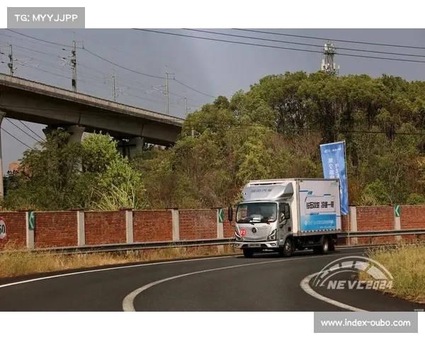 碳关税政策对球车制造成本的影响与赛事物流新挑战分析 碳关税政策对球车制造成本的影响与赛事物流新挑战分析