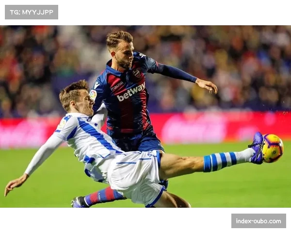 加的斯主场逼平塞维利亚 顽强防守让安达卢西亚德比战平